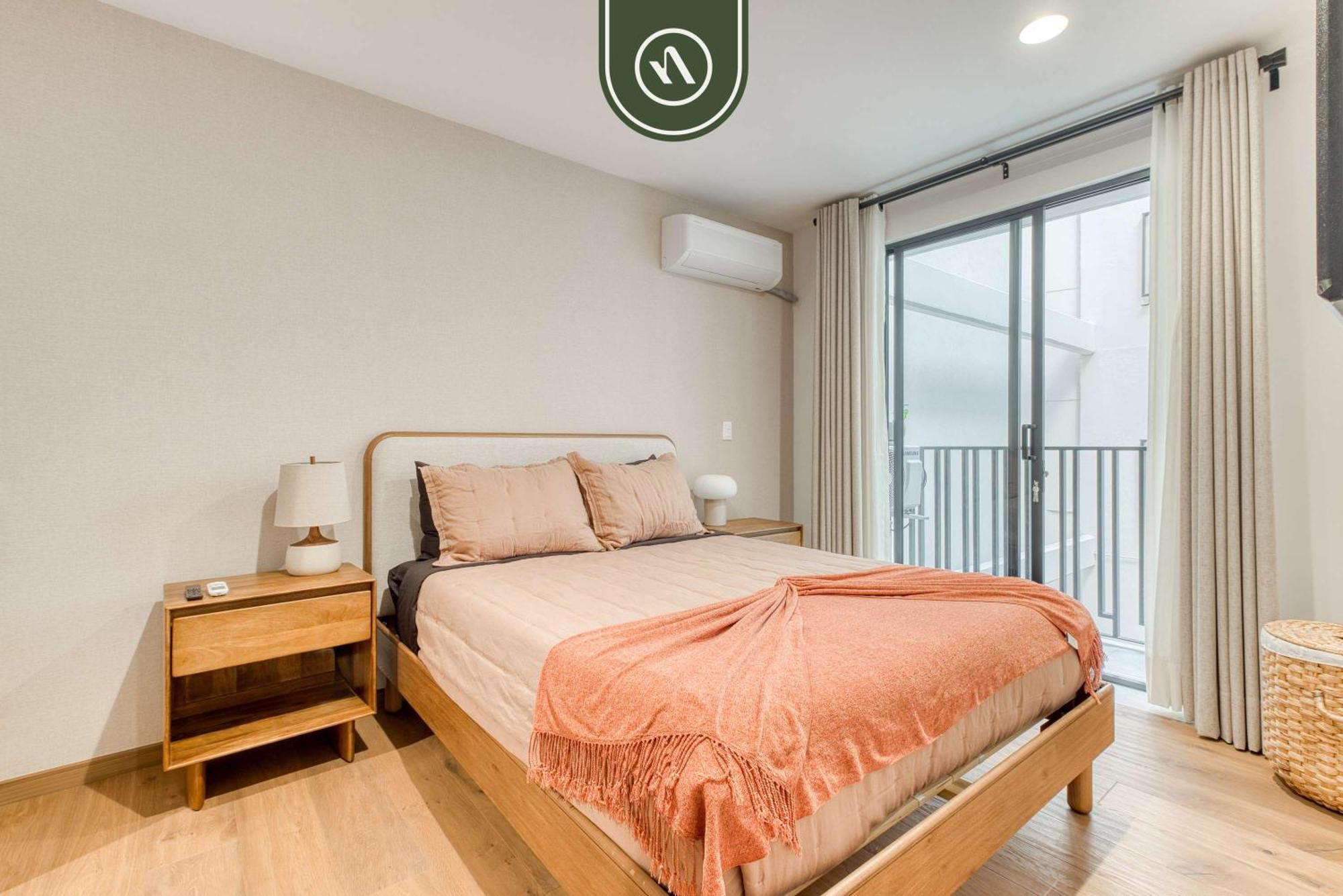 Apartment Luxury 2 Bedroom - Rooftop Pool With View